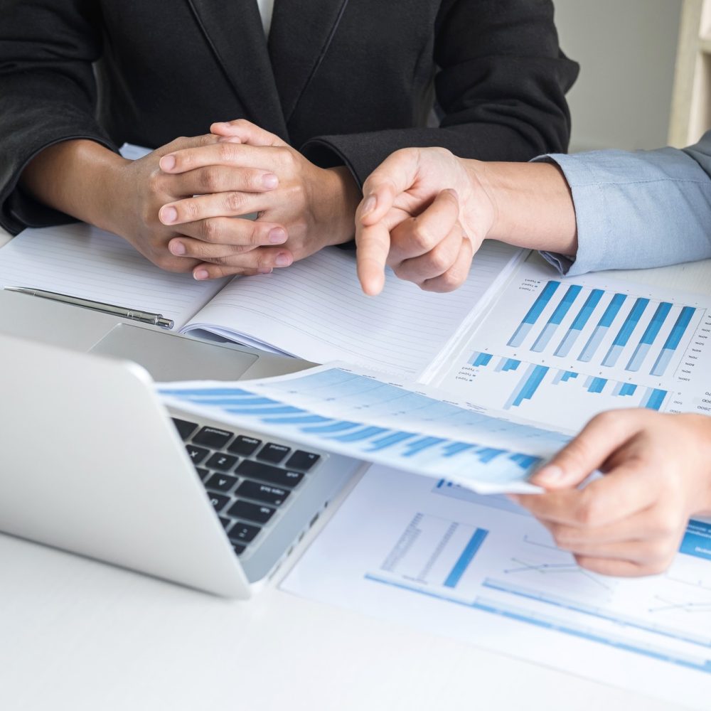 businesswoman-leader-team-conference-on-meeting-presentation-to-planning-investment-project-working.jpg businesswoman-leader-team-conference-on-meeting-presentation-to-planning-investment-project-working.jpg